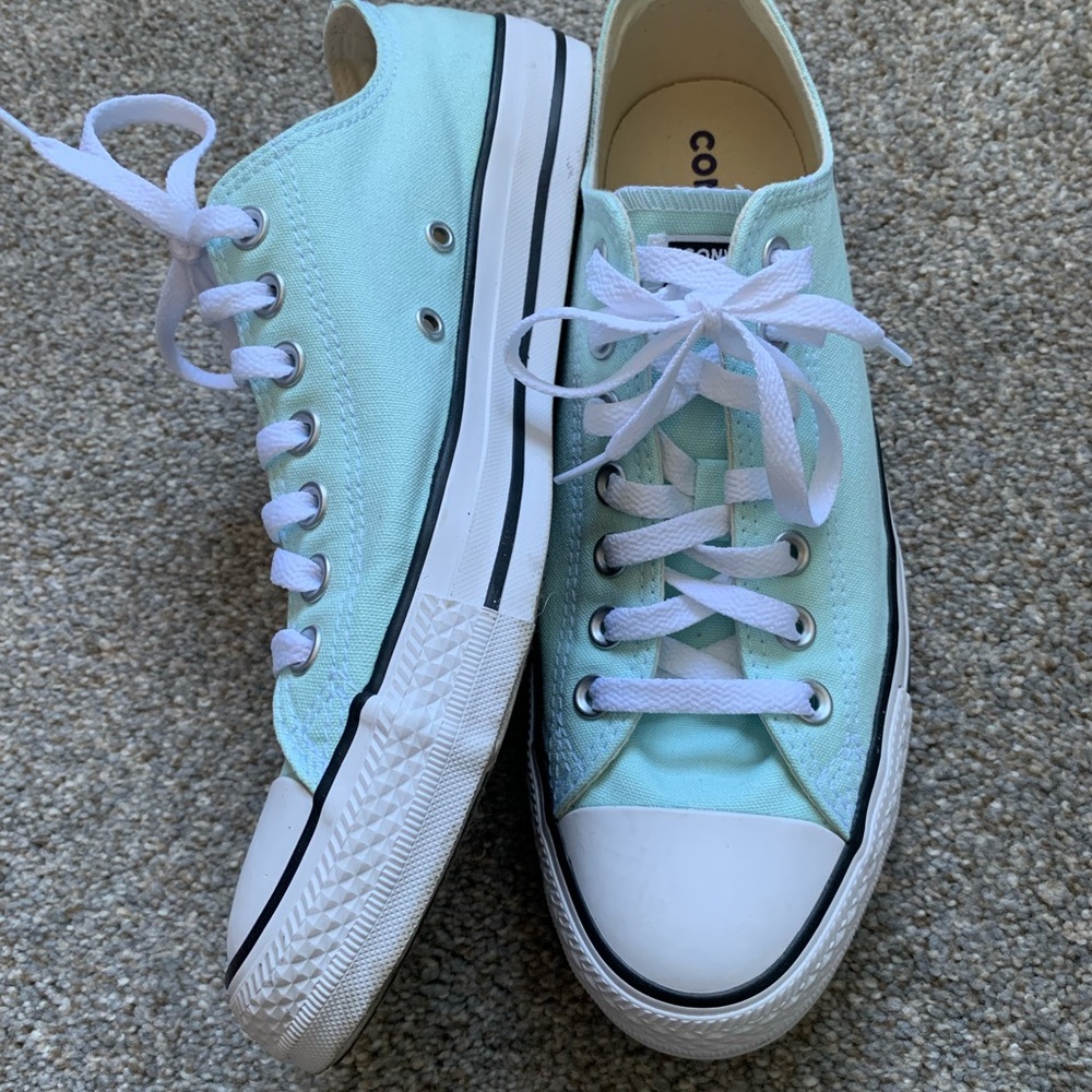 Converse - Picture 3 of 5